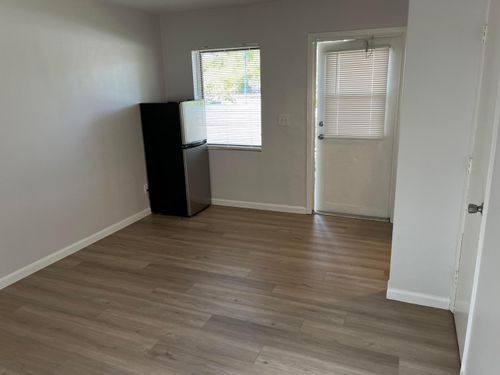 3-931 N F St, Lake Worth Beach, FL, 33460-2484 | Card Image