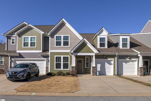 111 Creekhaven Ln, Taylors, SC, 29687-4198 | Card Image