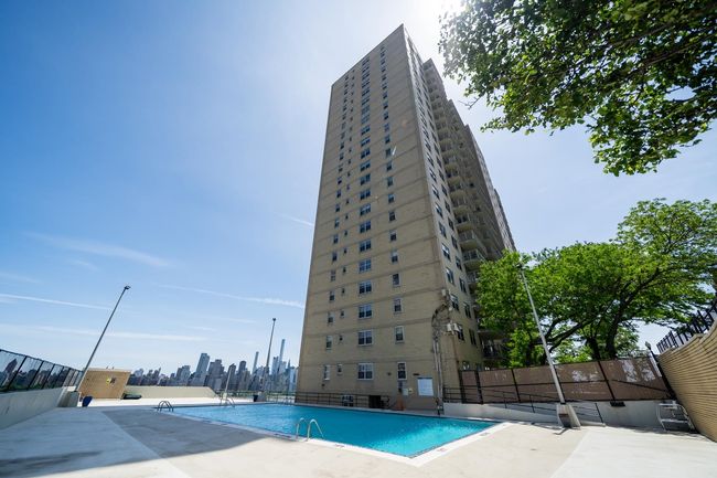 APT-23C - 6600 Kennedy Blvd E, Home with 1 bedrooms, 1 bathrooms and null parking in West New York NJ | Image 5
