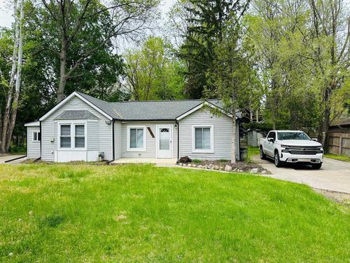 22800 Cottage Dr, Southfield, MI, 48033-6631 | Card Image