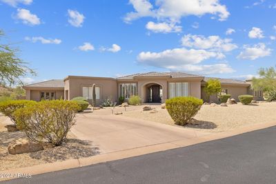 14236 S Canyon Drive, House other with 4 bedrooms, 3 bathrooms and null parking in Phoenix AZ | Image 1