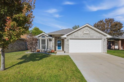 4217 Judith Way, Haltom City, TX, 76137-2611 | Card Image