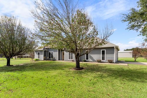 13942 Longstreet Rd, Willis, TX, 77318-4518 | Card Image