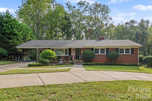 1910 Wildwood Rd, Gastonia, NC, 28052-4445 | Card Image