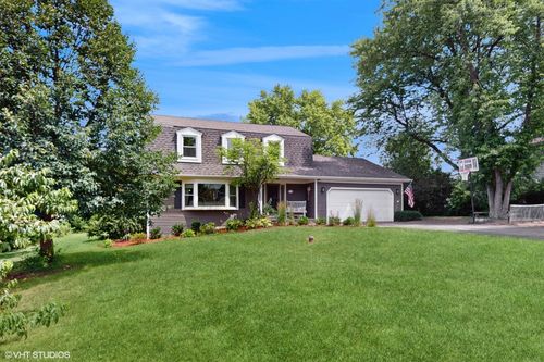 27W558 Ridgeview St, West Chicago, IL, 60185-1514 | Card Image