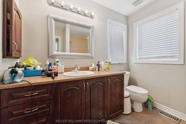 111 Tacom Cir, House attached with 3 bedrooms, 3 bathrooms and 1 parking in Nepean ON | Image 13