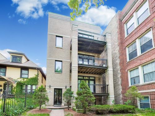 c-1625 Estes Ave, Chicago, IL, 60626-5748 | Card Image