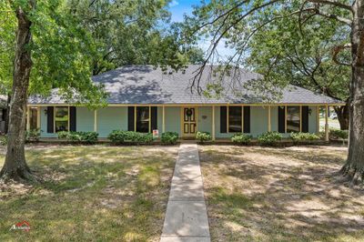 WELCOME HOME!! Move-In Ready. | Image 1