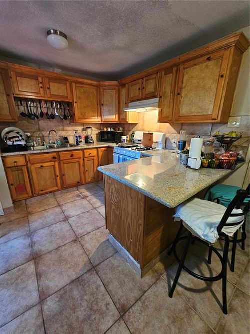 10429 Pillot St, Jacinto City, TX, 77029-2635 | Card Image