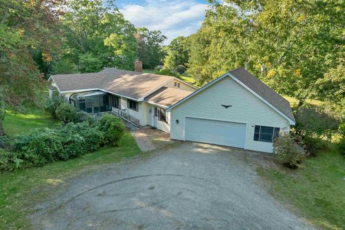 40 Wild Acres Rd, Gilford, NH, 03249-6958 | Card Image