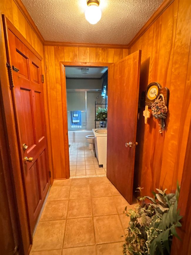 8627 Valley Falls Rd, House other with 3 bedrooms, 2 bathrooms and null parking in Boiling Springs SC | Image 23