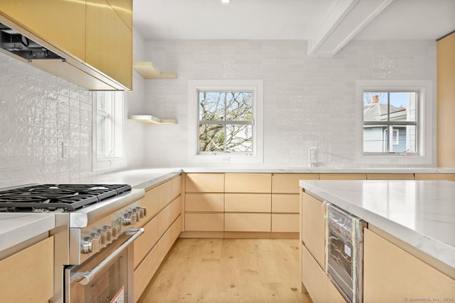 6 Schubert Ln, House other with 4 bedrooms, 5 bathrooms and null parking in Cos Cob CT | Image 4