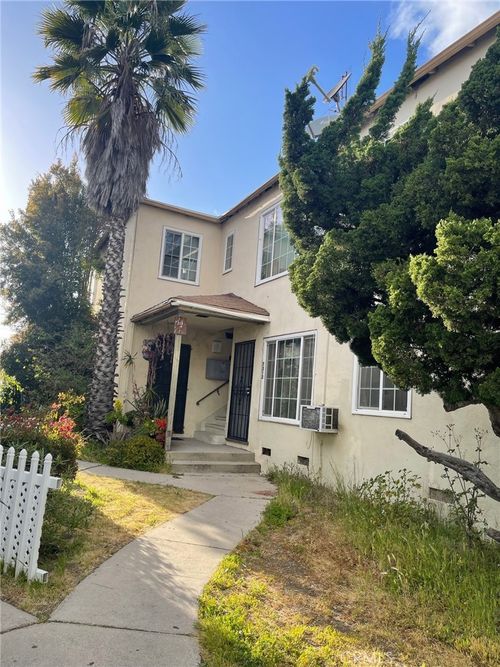 7313 Bakman Ave, Sun Valley, CA, 91352-4918 | Card Image