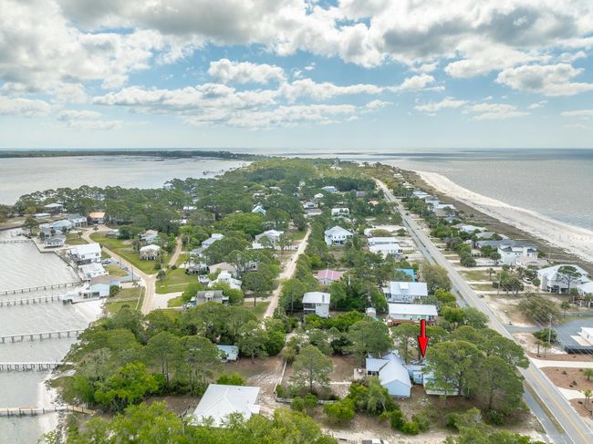 1464 Alligator Dr, House other with 3 bedrooms, 2 bathrooms and null parking in ALLIGATOR POINT FL | Image 37