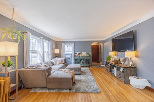 429 5th Ave S, South Saint Paul, MN, 55075-2623 | Card Image