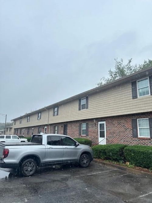 apt-77-4100 Ocoee St N, Cleveland, TN, 37312-4891 | Card Image