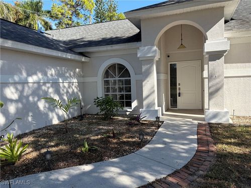 804 Bluebird St, NAPLES, FL, 34104-4448 | Card Image