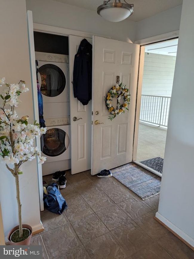 APT-34 - 1720 Lake Shore Crest Dr, Condo with 2 bedrooms, 1 bathrooms and null parking in RESTON VA | Image 26