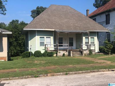 1816 Clarendon Avenue, House other with 4 bedrooms, 2 bathrooms and null parking in Bessemer AL | Image 1