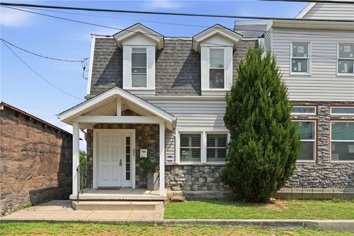 2407 Burham St, Pittsburgh, PA, 15203-2437 | Card Image