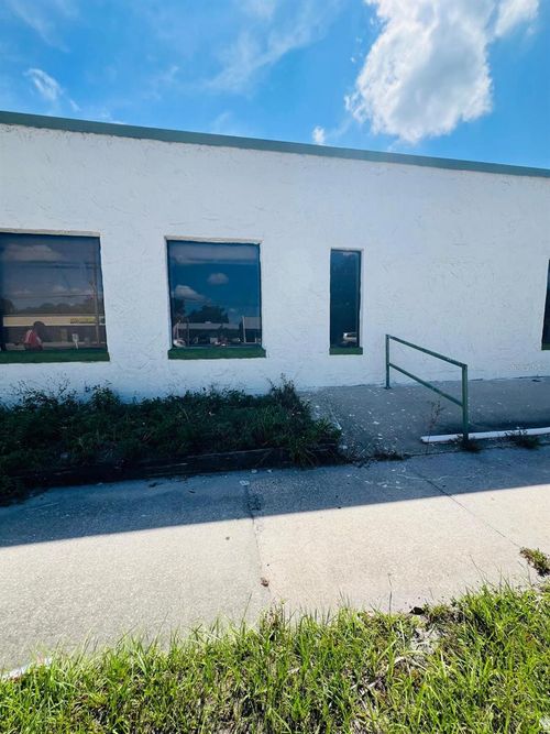 242 W State Road 434, LONGWOOD, FL, 32750-4918 | Card Image