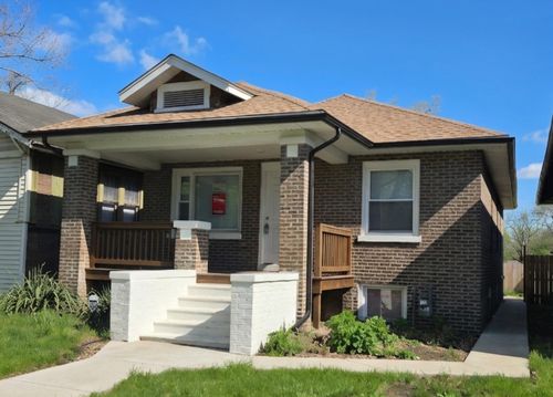 308 Pierce St, Gary, IN, 46402-1052 | Card Image