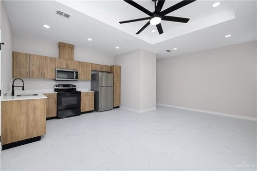 b-5335 Vision St, Rio Grande City, TX, 78582 | Card Image