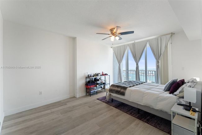 APT-5006 - 1750 N Bayshore Dr, Condo with 1 bedrooms, 1 bathrooms and null parking in Miami FL | Image 15