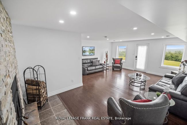 370 Detlor Rd, House other with 4 bedrooms, 3 bathrooms and 12 parking in L'amable ON | Image 23