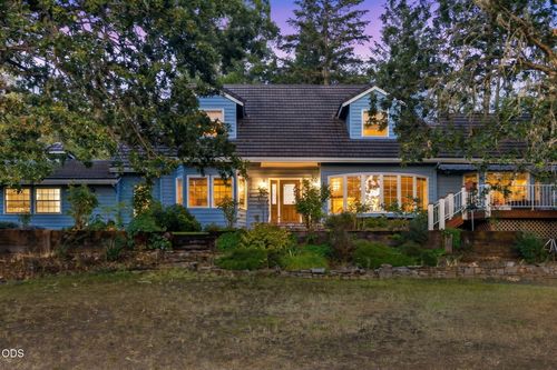 543 Serenity Ln, Grants Pass, OR, 97526-9795 | Card Image