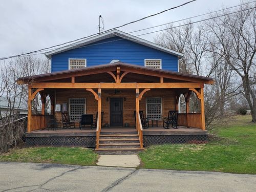 724 Petite Lake Rd, Lake Villa, IL, 60046-5240 | Card Image