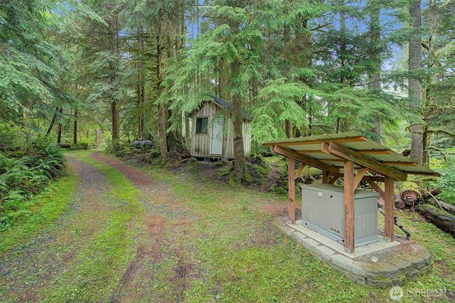 40411 Mountain Loop Hwy, House other with 2 bedrooms, 1 bathrooms and null parking in Granite Falls WA | Image 4