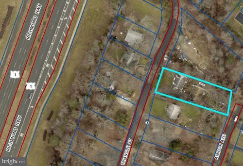 18505 Triangle St, TRIANGLE, VA, 22172-1918 | Card Image