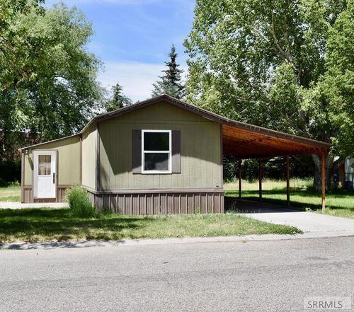 132 Syringa Street, Rexburg, ID, 83440 | Card Image