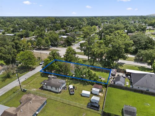 7842 Linda Vista Rd, Houston, TX, 77028-1820 | Card Image
