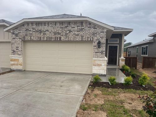 9889 Grosbeak Ln, Magnolia, TX, 77354-7027 | Card Image