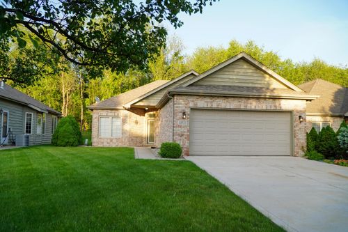 10531 Ontario Dr, Crown Point, IN, 46307 | Card Image