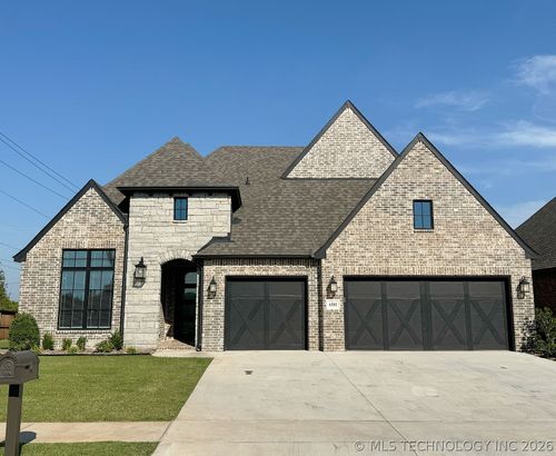 6501 S Fir Ave, Broken Arrow, OK, 74011-7837 | Card Image