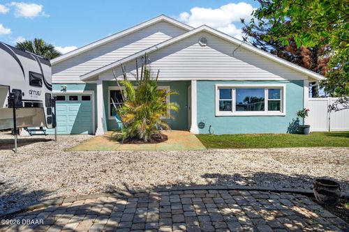 215 Ocean Ter, Ormond Beach, FL, 32176-4730 | Card Image