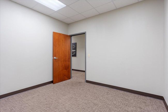 13-Office Space 2.jpg | Image 9