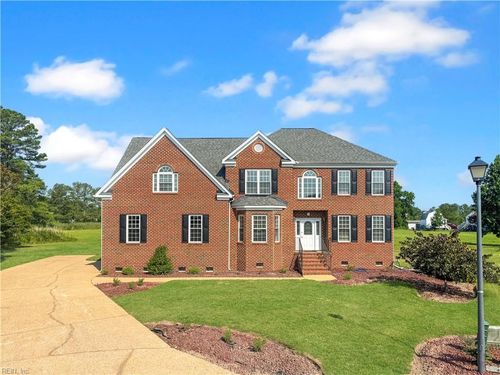 11 Pheasant Dr, Poquoson, VA, 23662-1741 | Card Image