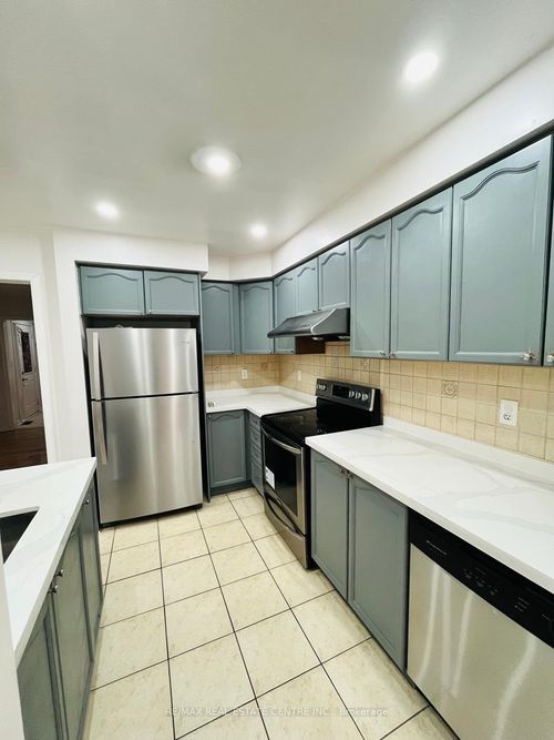 48 Herdwick St, Brampton, ON, L6S6L7 | Card Image