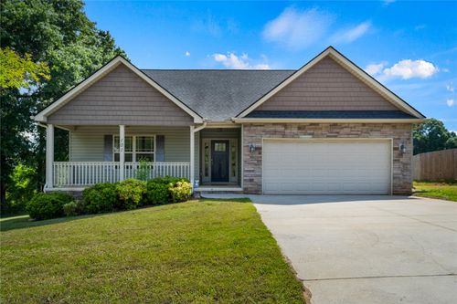 101 Hurst Ave, Anderson, SC, 29625-6773 | Card Image