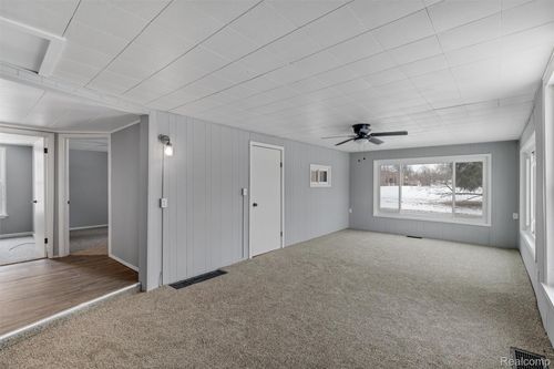 209 W Aldrich St, Capac, MI, 48014-3001 | Card Image