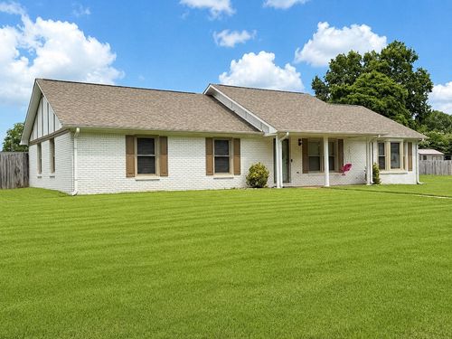 133 E Oak Hill Dr, Florence, AL, 35633-1007 | Card Image