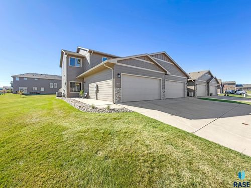 5839 S Bounty Pl Place, Sioux Falls, SD, 57108 | Card Image