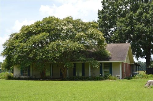 284 Clemen Luneau Rd, Marksville, LA, 71351-4169 | Card Image