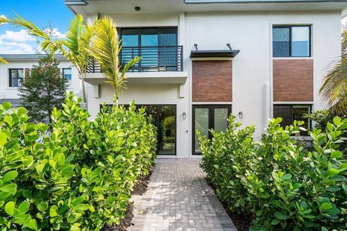 a-2211 Florida Blvd, Delray Beach, FL, 33483-4946 | Card Image