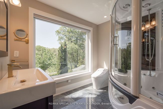 19 Rouge River Cir, House other with 4 bedrooms, 3 bathrooms and 6 parking in Markham ON | Image 14