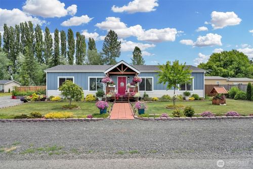 620 S 1st St, Pe Ell, WA, 98572-7223 | Card Image